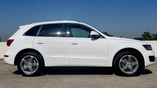 2010 Audi Q5 3.2 Premium quattro