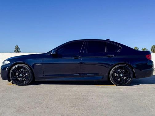 2013 BMW 550 550i Sedan 4D