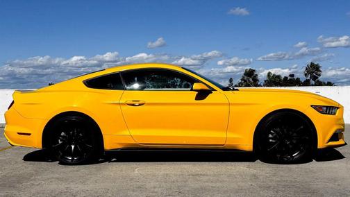 2015 Ford Mustang V6
