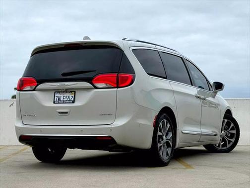 2017 Chrysler Pacifica Limited
