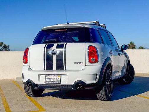 2012 MINI Cooper S Countryman Base