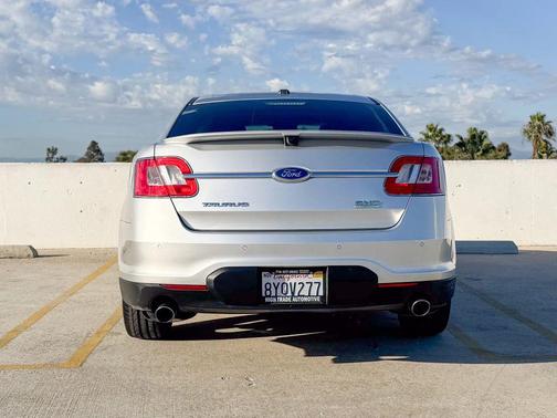 2011 Ford Taurus SHO