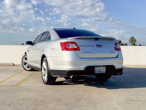 2011 Ford Taurus SHO