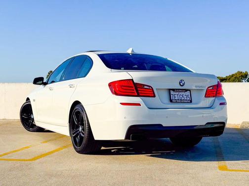 2013 BMW 550 550i Sedan 4D