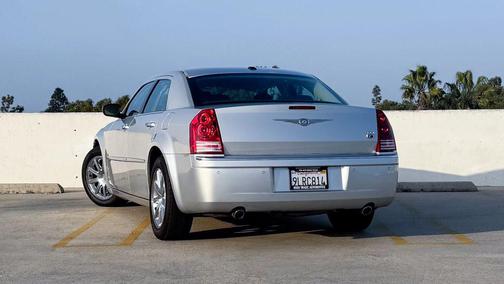 2010 Chrysler 300C Hemi