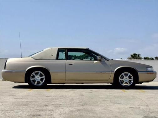 1998 Cadillac Eldorado Standard