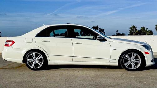2012 Mercedes-Benz E-Class E 350 4MATIC Sedan 4D
