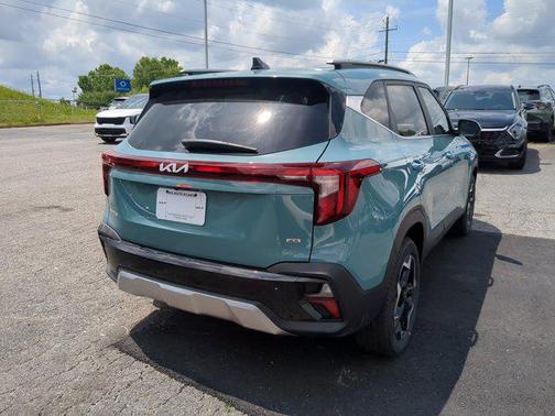 2025 Kia Seltos EX