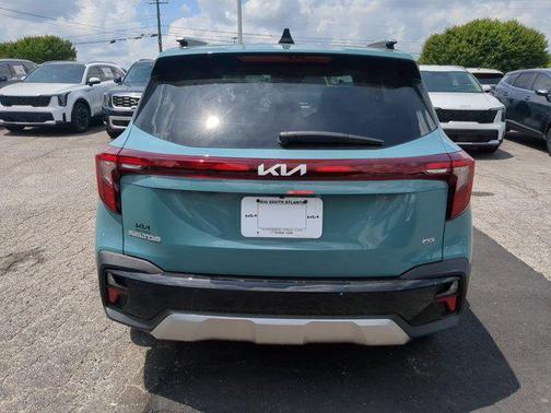 2025 Kia Seltos EX