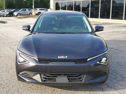 2025 Kia EV6 Light Long Range