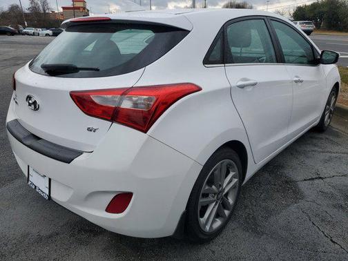 2016 Hyundai Elantra GT Base