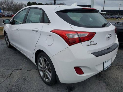 2016 Hyundai Elantra GT Base