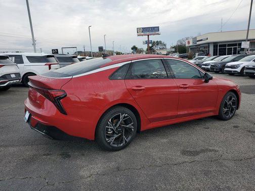 2025 Kia K5 GT-Line