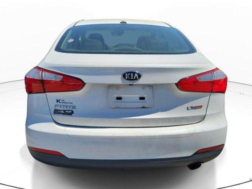 Snow White Pearl 2015 Kia Forte EX