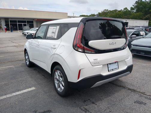 2025 Kia Soul LX