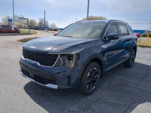 2025 Kia Sorento S