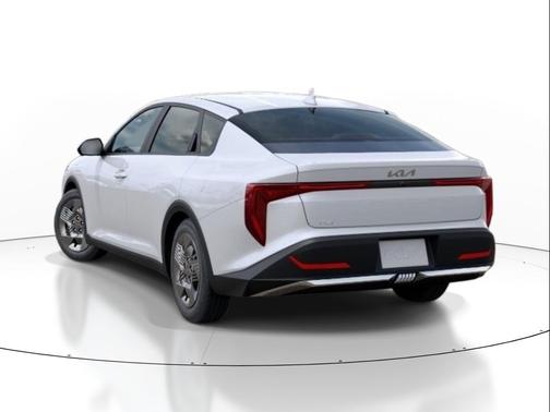 Steel 2026 Kia K4 LX