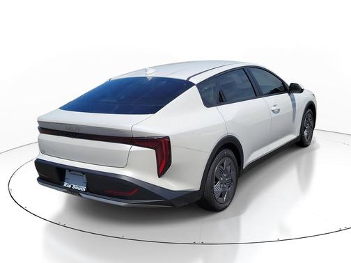 Steel 2026 Kia K4 LX