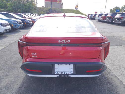 2025 Kia K4 EX