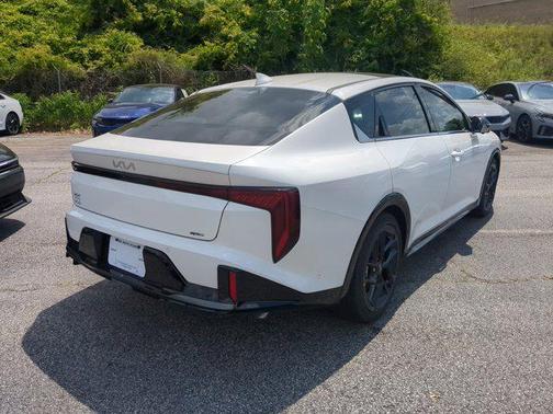 2025 Kia K4 GT-Line Turbo
