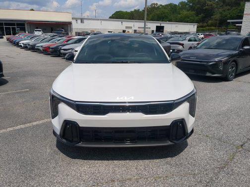 2025 Kia K4 GT-Line Turbo