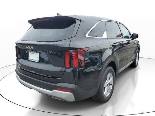 Ebony Black 2026 Kia Sorento LX