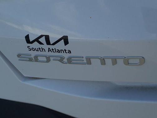 2025 Kia Sorento LX