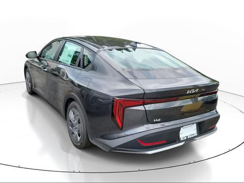 Interstellar Gray 2026 Kia K4 LX
