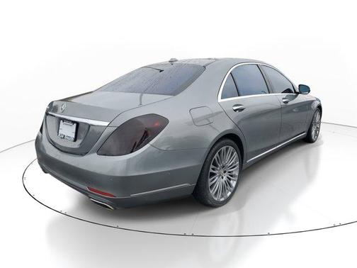 2015 Mercedes-Benz S-Class S 550