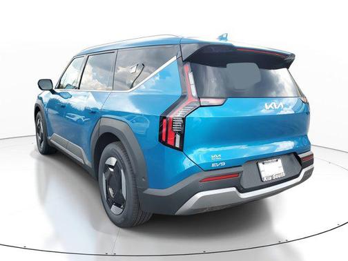 2026 Kia EV9 Wind