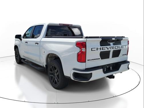 Summit White 2022 Chevrolet Silverado 1500 Limited Custom