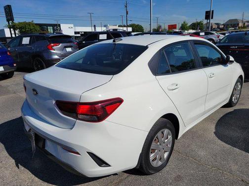 Clear White 2021 Kia Rio LX
