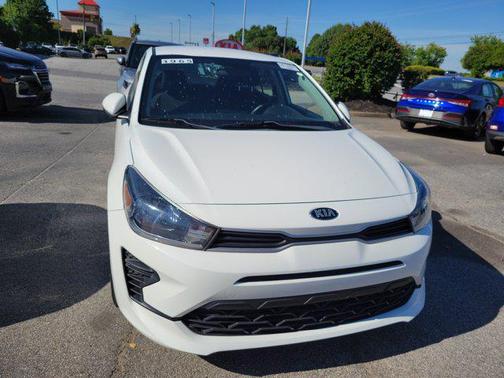 Clear White 2021 Kia Rio LX