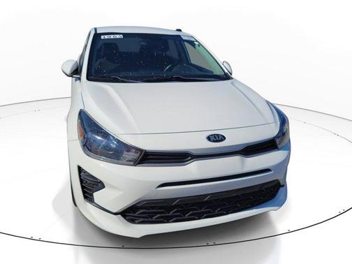 Clear White 2021 Kia Rio LX