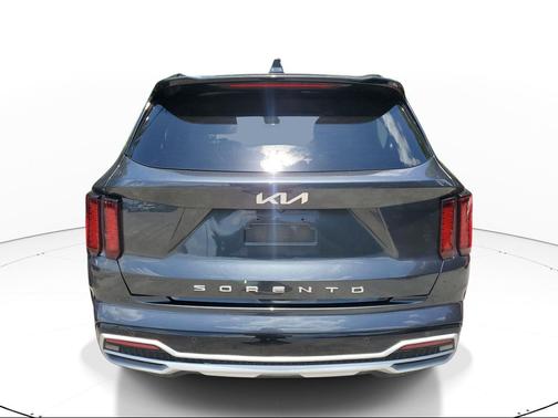 Gravity Grey 2022 Kia Sorento S