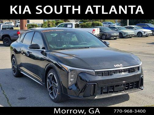 Aurora Black Pearl 2026 Kia K4 GT-Line