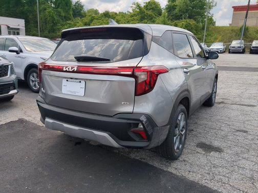 2025 Kia Seltos LX
