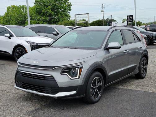 Steel Gray 2026 Kia Niro LX