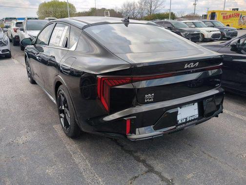 2025 Kia K4 GT-Line Turbo