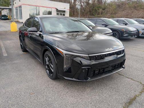 2025 Kia K4 GT-Line Turbo