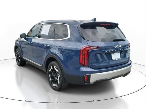 Midnight Lake Blue 2024 Kia Telluride S