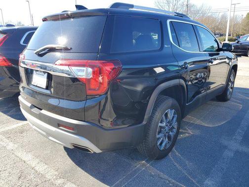 2023 GMC Acadia FWD SLT