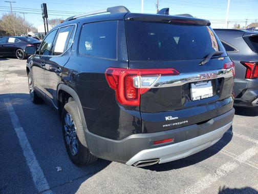 2023 GMC Acadia FWD SLT