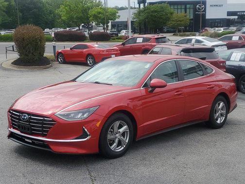 2021 Hyundai SONATA SE
