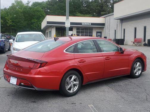 2021 Hyundai SONATA SE