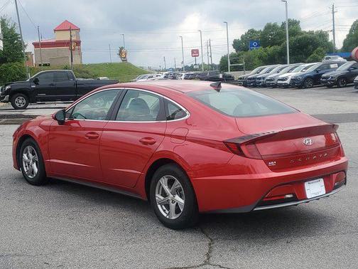 2021 Hyundai SONATA SE