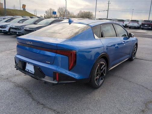 2025 Kia K4 GT-Line