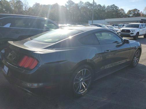 2016 Ford Mustang EcoBoost