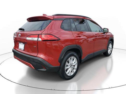 2022 Toyota Corolla Cross LE