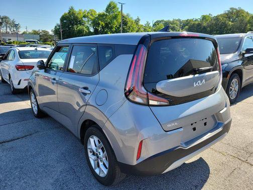 Steel Gray 2024 Kia Soul LX